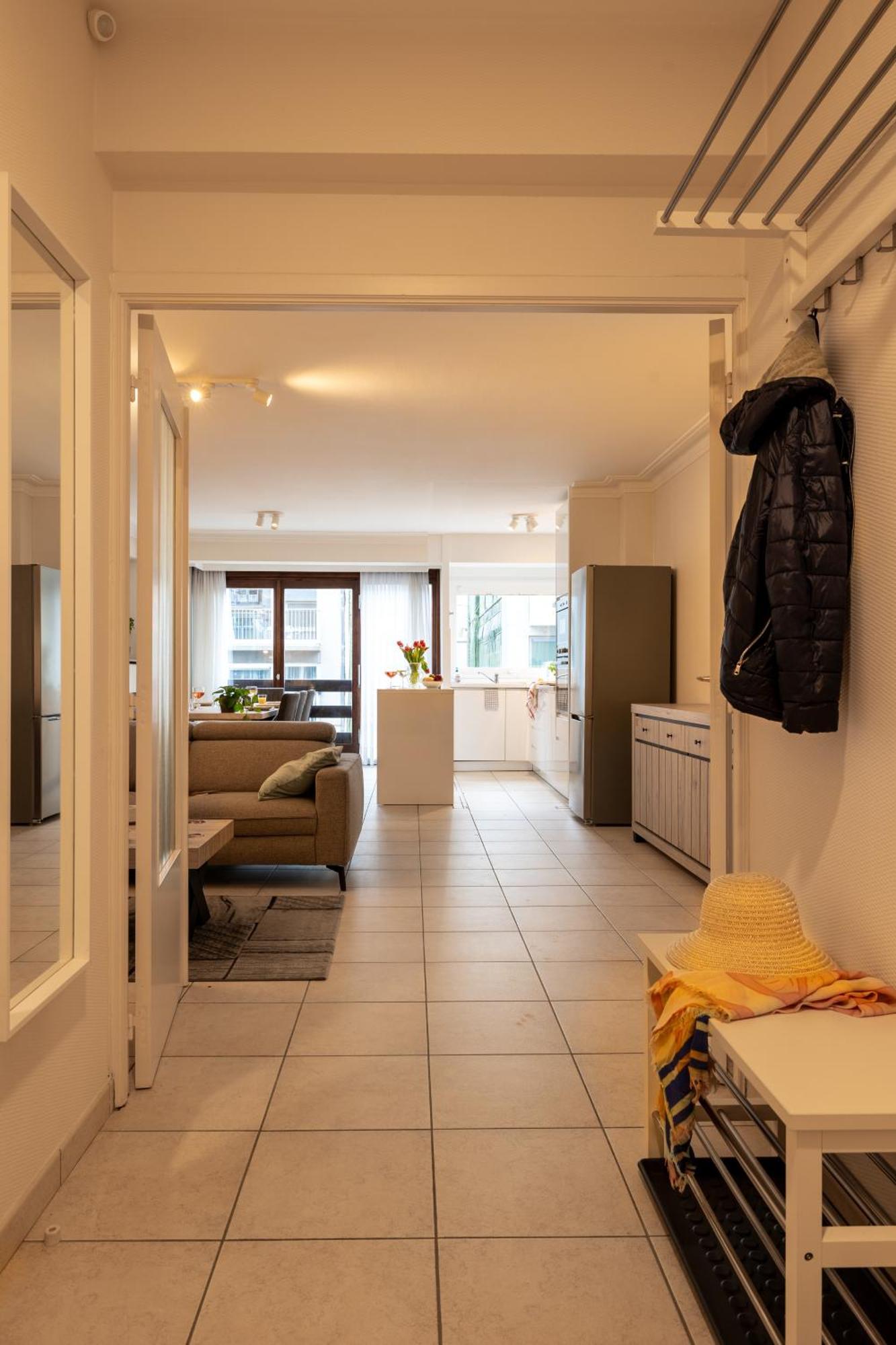 Weloveoostende - Newly Renovated Large Apartment 150M From The Beach - Including Bed Sheets And Final Clea-Ning Esterno foto