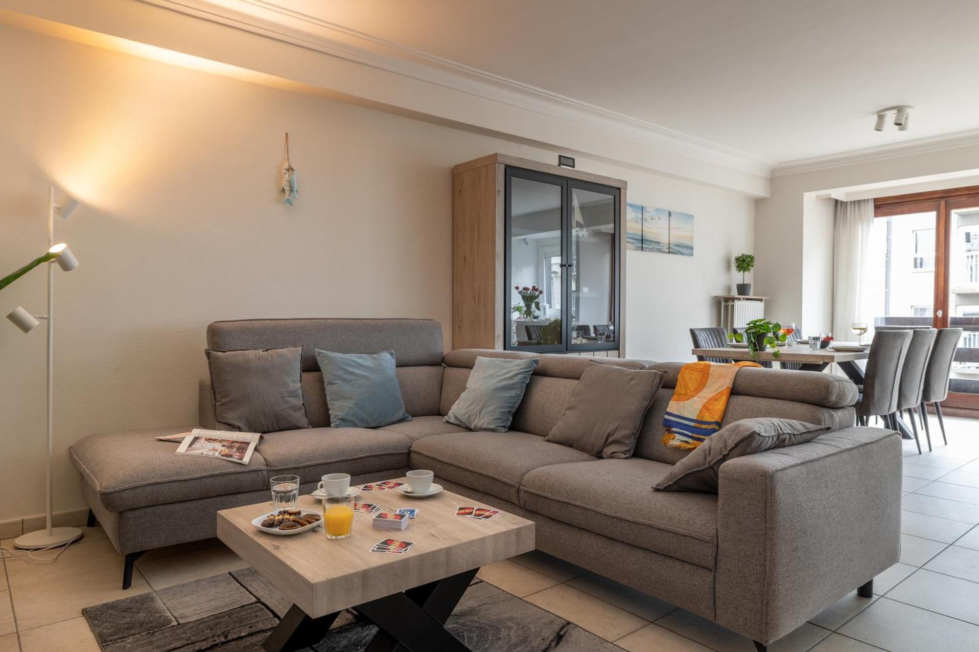 Weloveoostende - Newly Renovated Large Apartment 150M From The Beach - Including Bed Sheets And Final Clea-Ning Esterno foto