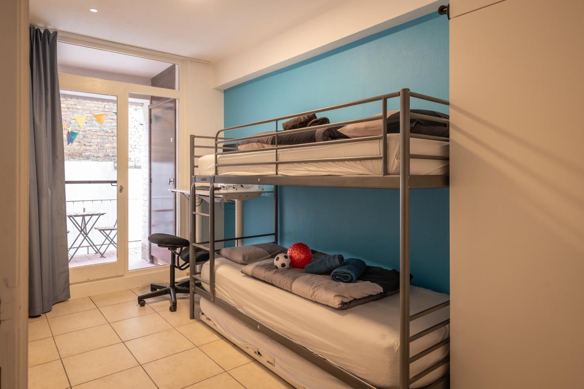 Weloveoostende - Newly Renovated Large Apartment 150M From The Beach - Including Bed Sheets And Final Clea-Ning Esterno foto